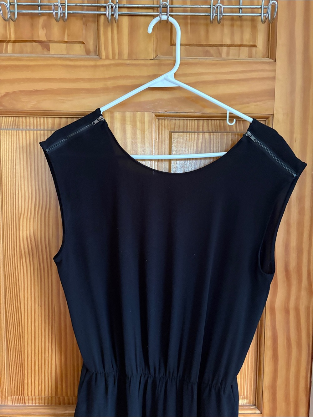 Zara Black Sleeveless Zipper Design Elastic-Waist Jumpsuit - Picture 2 of 4